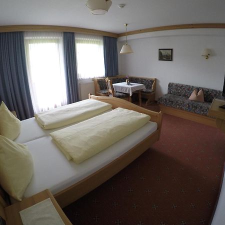 Gaestehaus Alpenland Tux Bilik gambar
